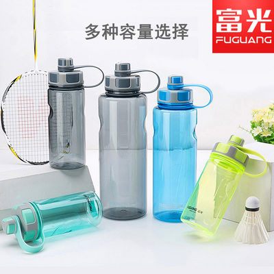 comprar Desenho humanizado Garrafa de água de 1500 ml Grande capacidade Espaço portátil de plástico de tamanho grande Garrafa de água de 1,5 litros com alça Uso multifuncional online manufacture