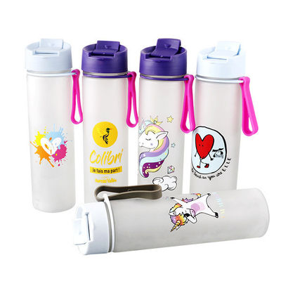 comprar 680 ml de RPET renovável de uma única camada de plástico Flip-Top Cup com manobra TRITAN GRS certificado Sport Modelo leve online manufacture