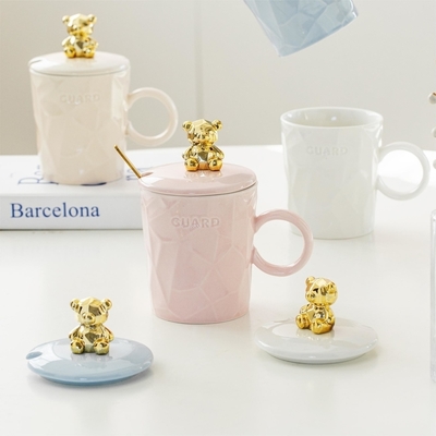 comprar Conjunto de canecas de cerâmica premium com tampa de ursinho de pelúcia dourado online manufacture