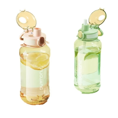 comprar 900ml 1300ml garrafa de água de grande capacidade Homens Portátil Tritão plástico garrafa de água clara com alça dupla à prova de vazamento design humanizado online manufacture