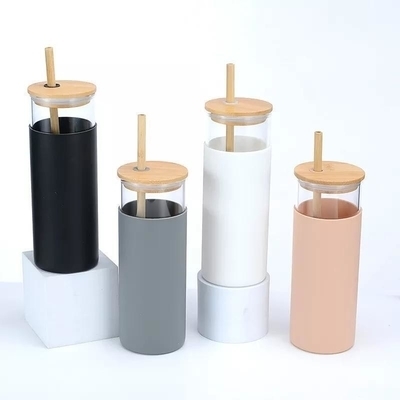 comprar Design reutilizável 20oz 17oz garrafa de água residencial de vidro sumo tumbler garrafa de vidro de beber com manga de silicone Eco-friendly Estilo online manufacture