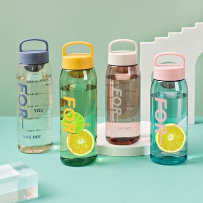 50 oz 700ml garrafa de água de plástico chá de flores personalizado garrafas de plástico de água a granel com logotipo de impressão para escritórios esportivos casas